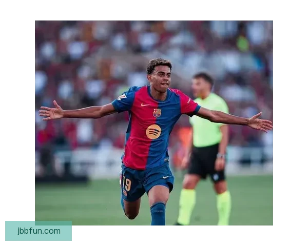 国王杯巴萨大名单出炉佩德里拉菲尼亚缺席亚马尔莱万领衔冲冠